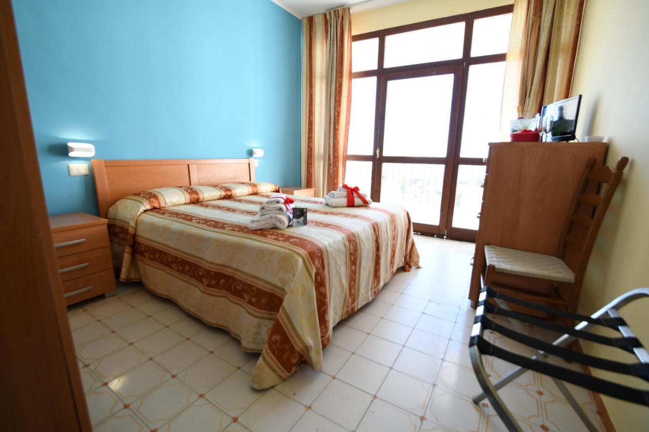 International Resort موندراغوني المظهر الخارجي الصورة